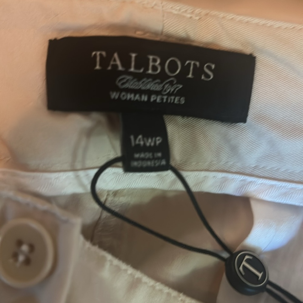 Talbots Classic Capris - Picture 4 of 4
